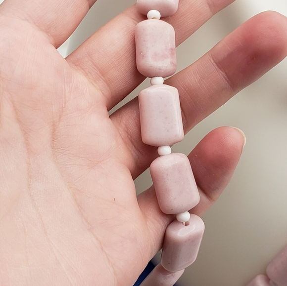 Pastel Lavender 9.5" Chicklet Solid Glass Tile Link Necklace - Picture 2 of 8